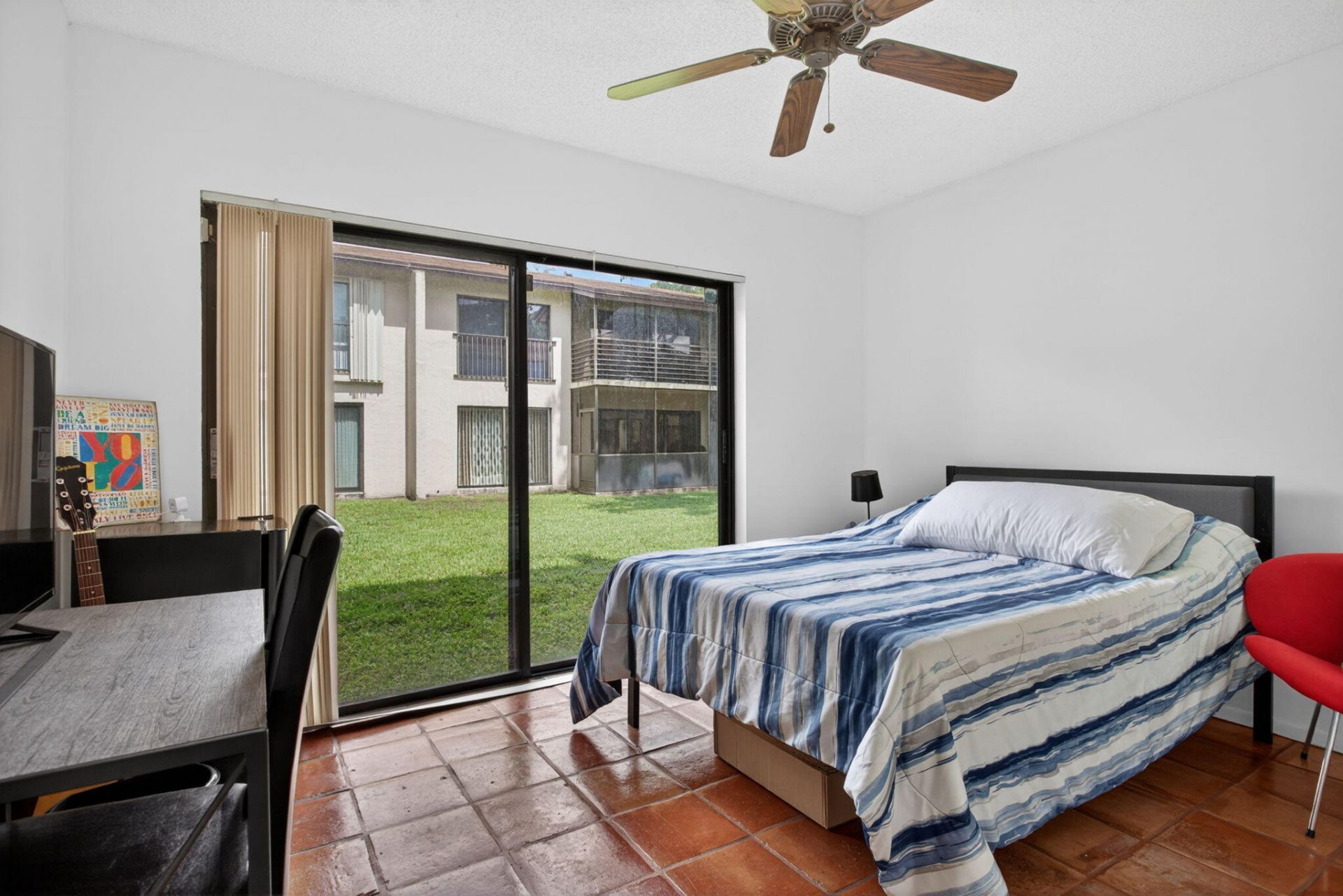 172 W Laurel Drive, Unit 1102, Margate, FL 33063 Photo