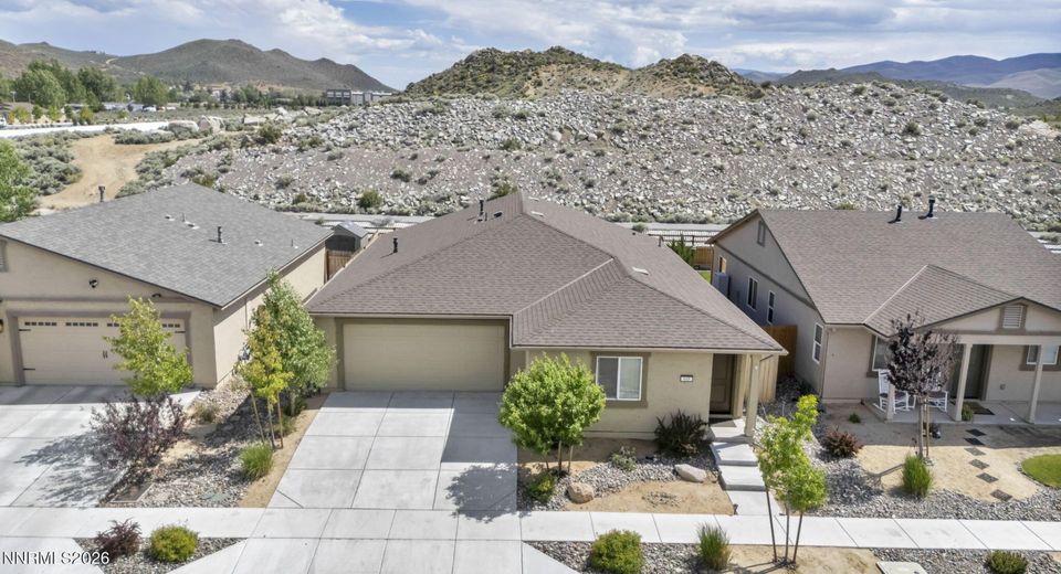 668 Goodsprings Drive, Reno, NV 89506 Photo
