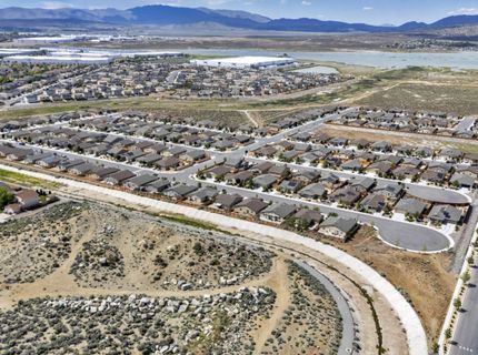 668 Goodsprings Drive, Reno, NV 89506 Photo
