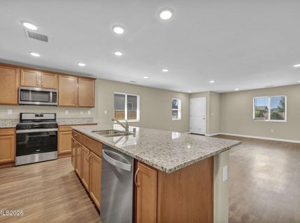 668 Goodsprings Drive, Reno, NV 89506 Photo