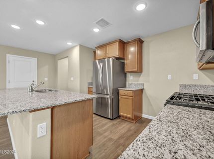 668 Goodsprings Drive, Reno, NV 89506 Photo