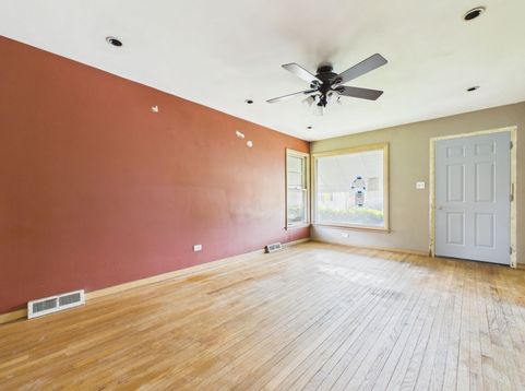 Main Photo