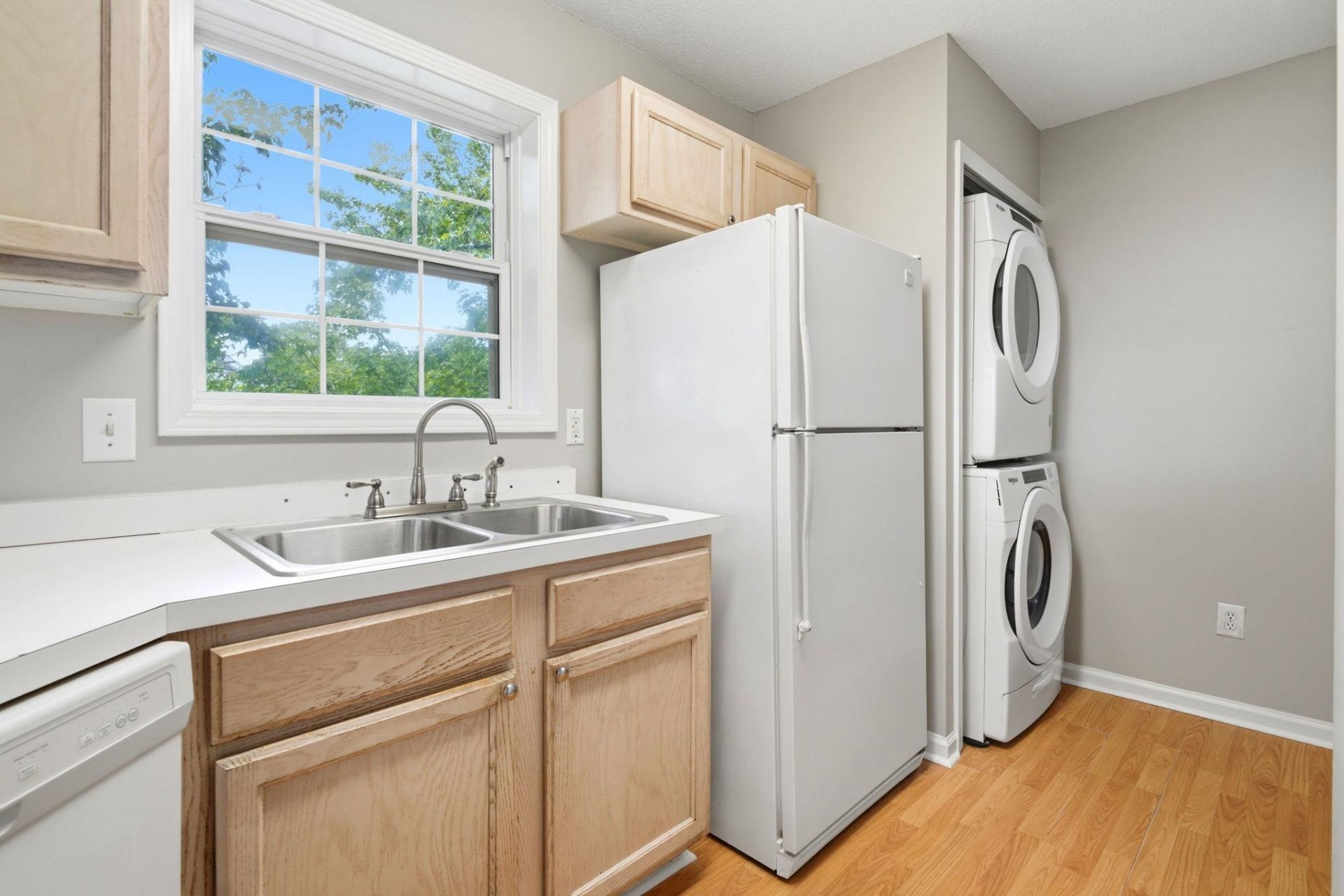 4257 Villas Dr.  Photo 12