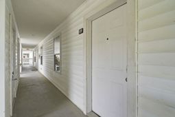 4257 Villas Dr.  photo 4