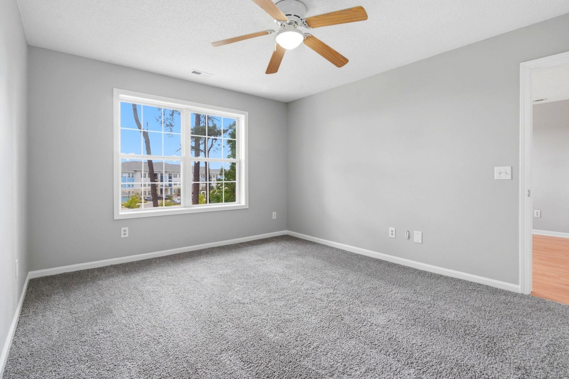 4257 Villas Dr.  Photo 26