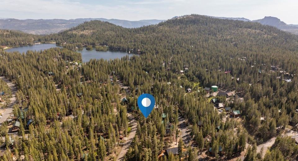 7227 Palisade Rd, Soda Springs, CA 95728 Photo