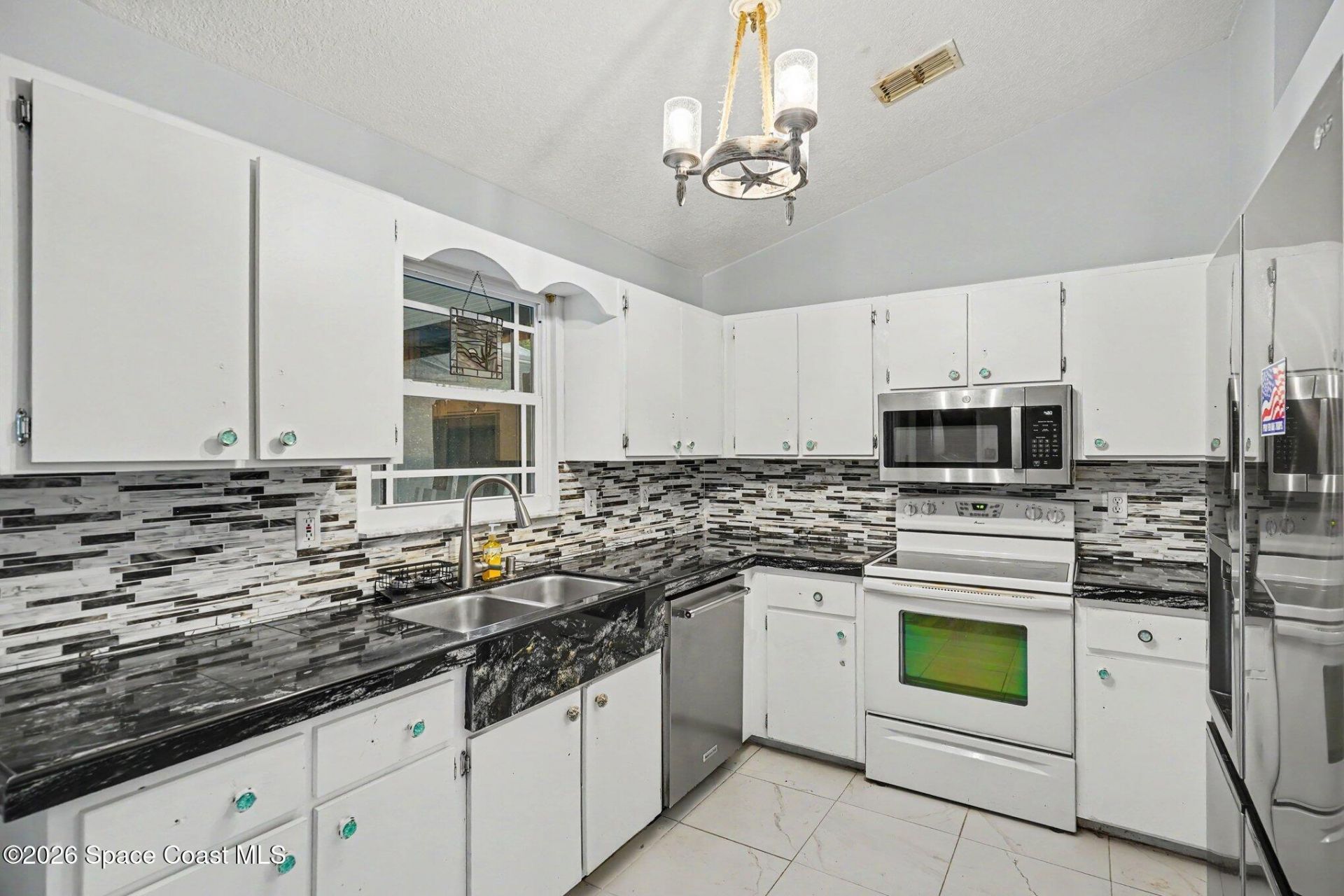 6560 Dock Avenue , Cocoa, FL 32927 Photo