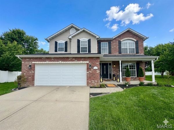 730 Moorland Circle, Mascoutah, IL 62258