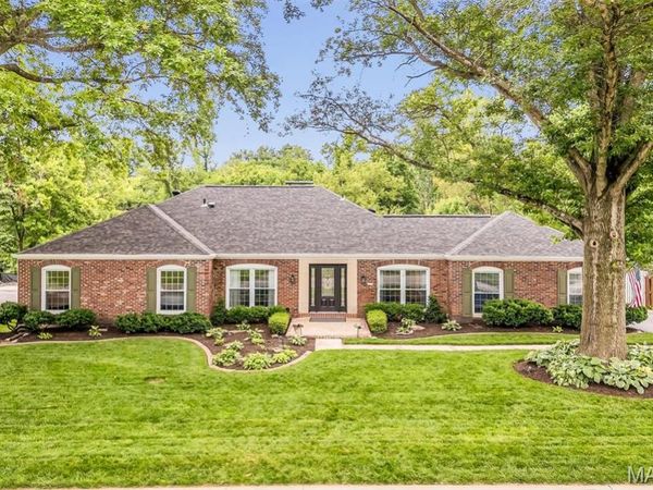 51 High Valley Drive, Chesterfield, MO 63017