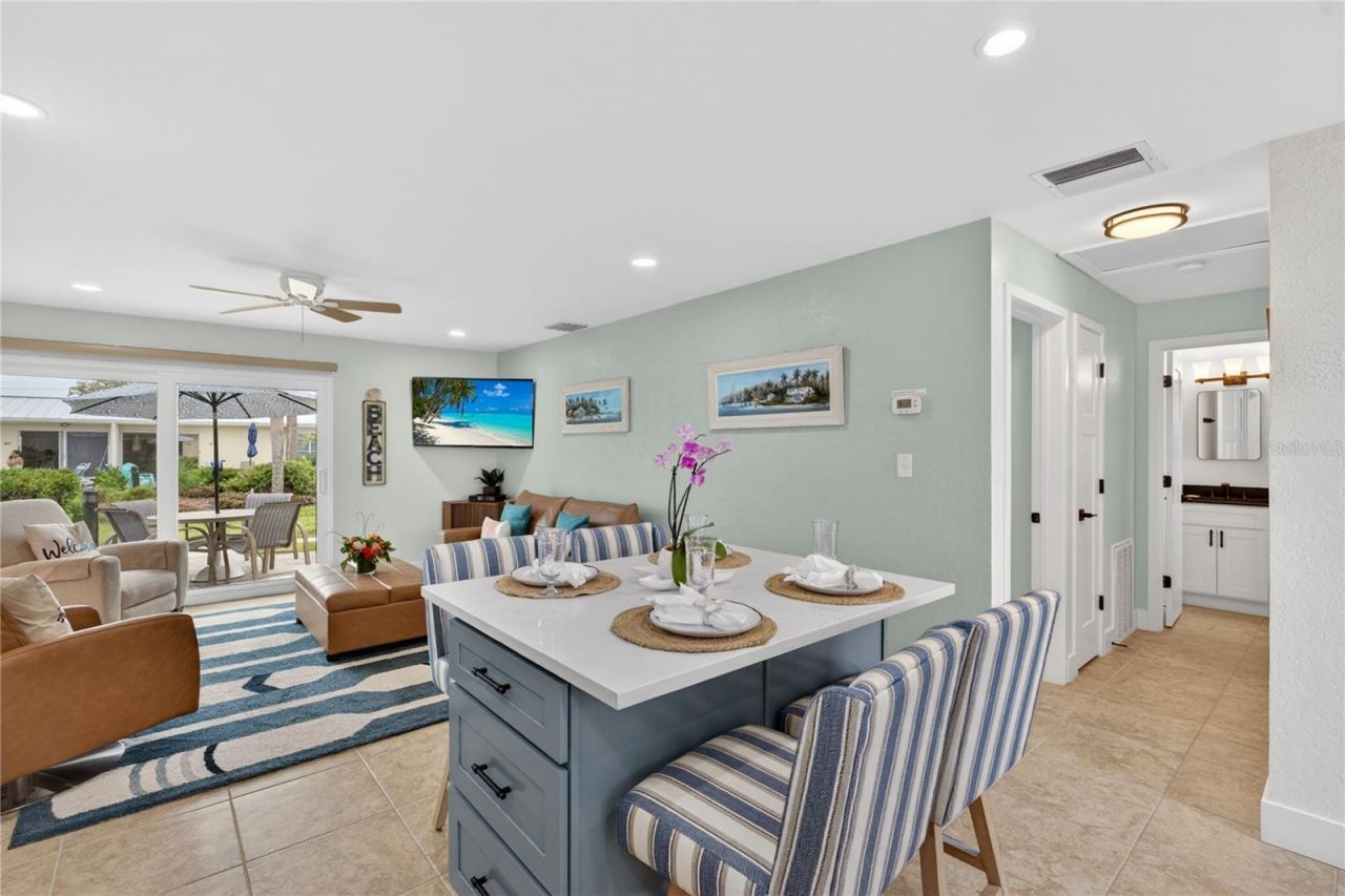 5830 Midnight Pass Road, Unit 48, Sarasota, FL 34242 Photo