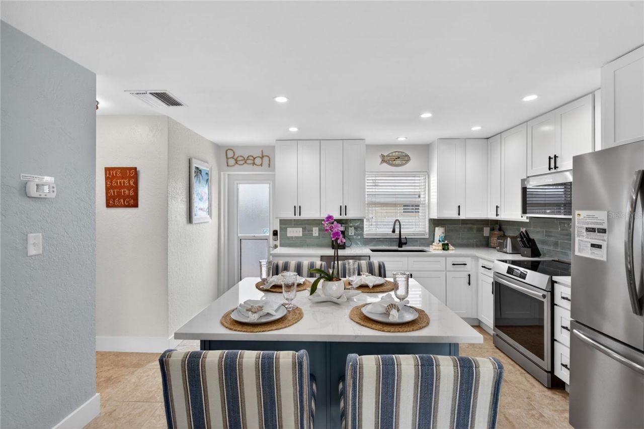 5830 Midnight Pass Road, Unit 48, Sarasota, FL 34242 Photo