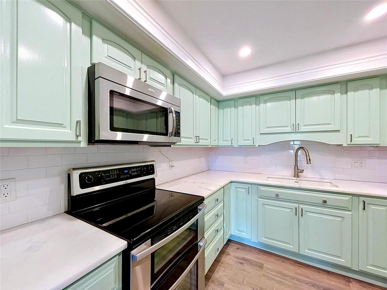 4651 1st Street Ne, Unit 311, Saint Petersburg, FL 33703 Photo