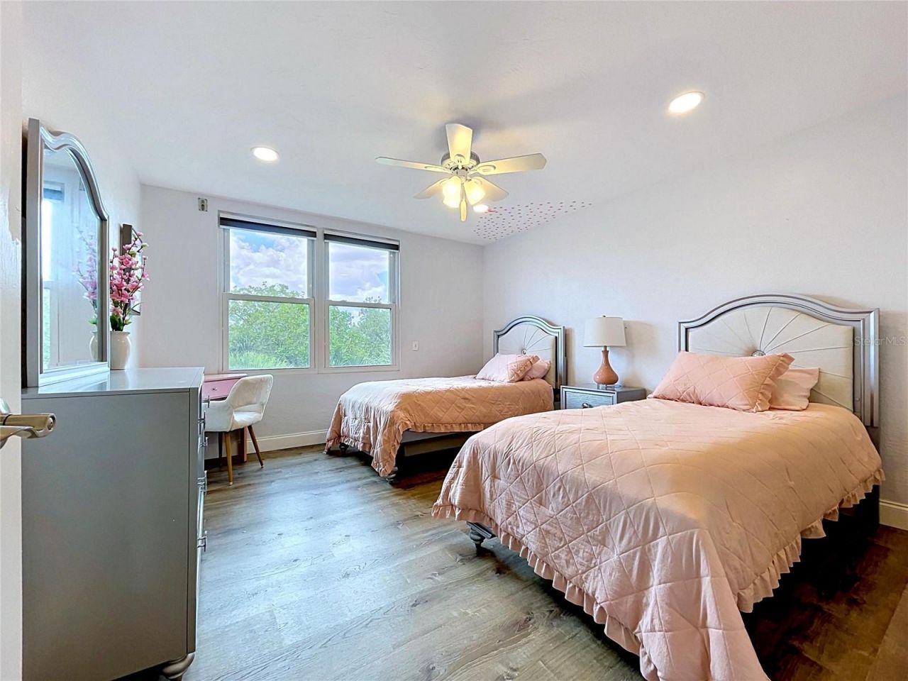 4651 1st Street Ne, Unit 311, Saint Petersburg, FL 33703 Photo