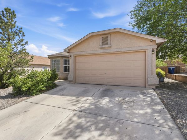 9904 Morning Sun Trail SW, Albuquerque, NM 87121