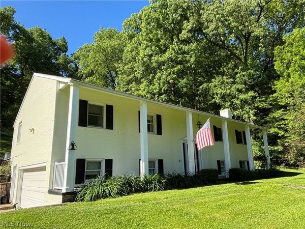 514 Michael Lane, Zoar, OH 44697