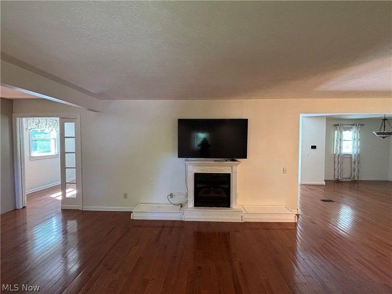 514 Michael Lane, Zoar, OH 44697 Photo 8