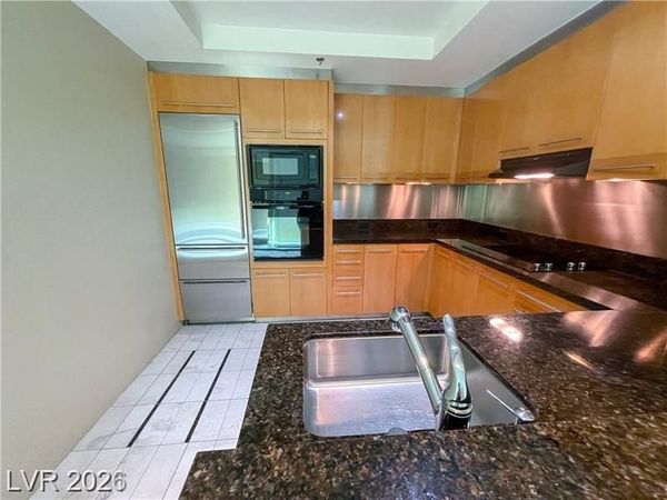 2700 Las Vegas Boulevard , Unit 2311, Las Vegas, NV 89109