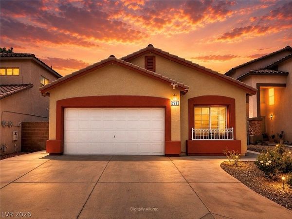 7971 Blue Brook Drive, Las Vegas, NV 89147