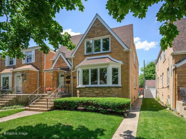 6038 N Austin Avenue , Chicago, IL 60646
