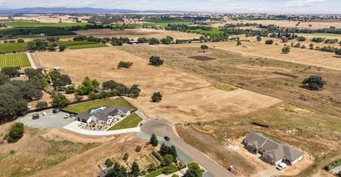 19012 E Sierra View Ct, Clements, CA 95227 Photo
