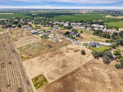 19012 E Sierra View Ct, Clements, CA 95227 Photo