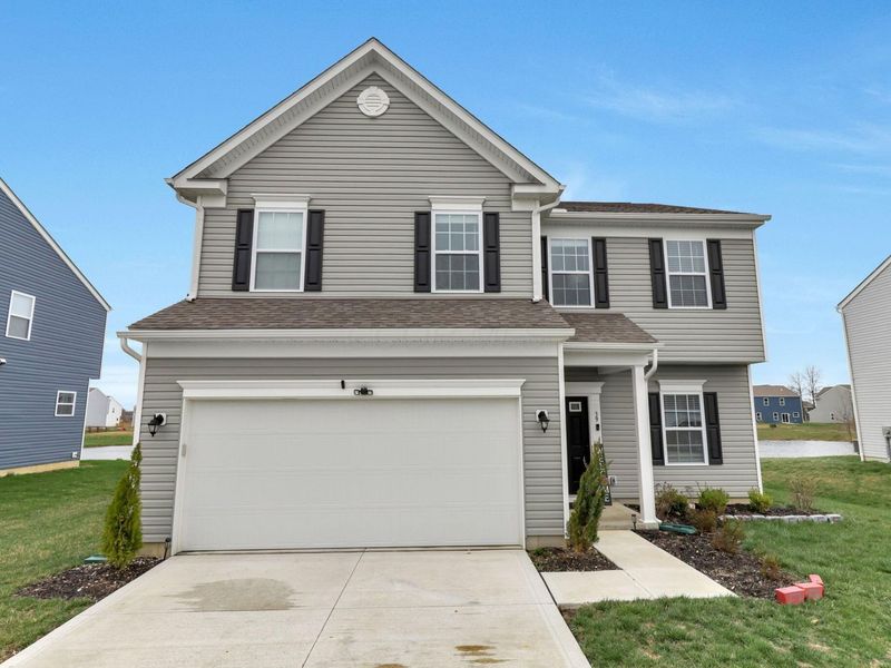 39 Thoreau Drive, Ashville, OH 43103 Photo 2