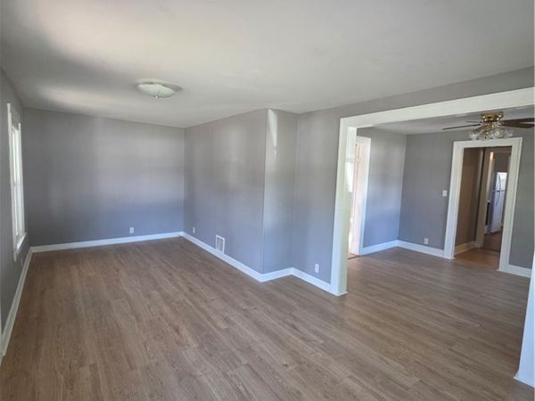 1335 Coopermill Road , Zanesville, OH 43701
