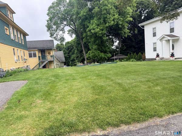 82-84 Rockwell , Winchester, CT 06098