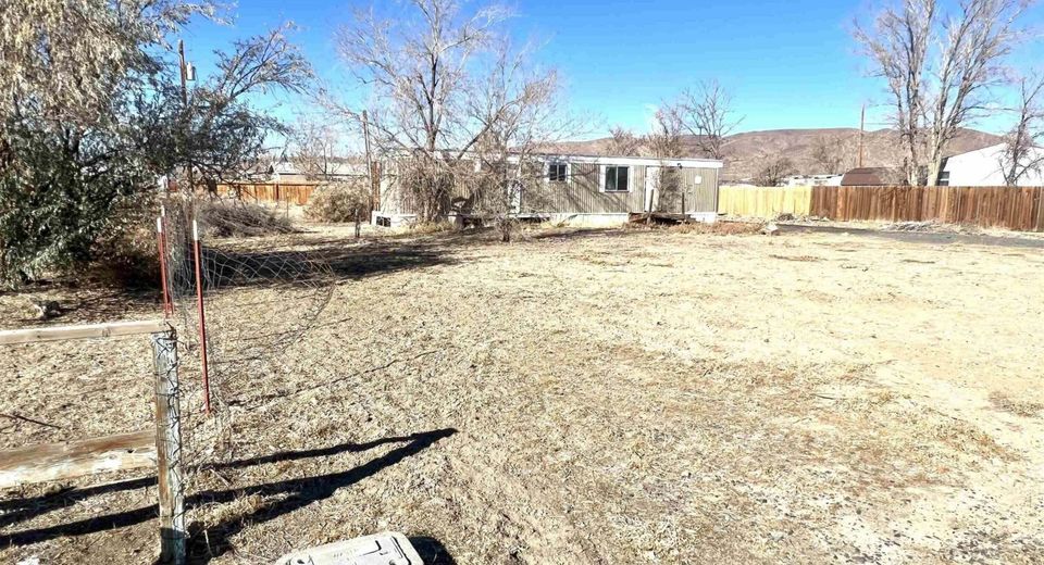 2575 Toiyabe Street, Silver Springs, NV 89429 Photo