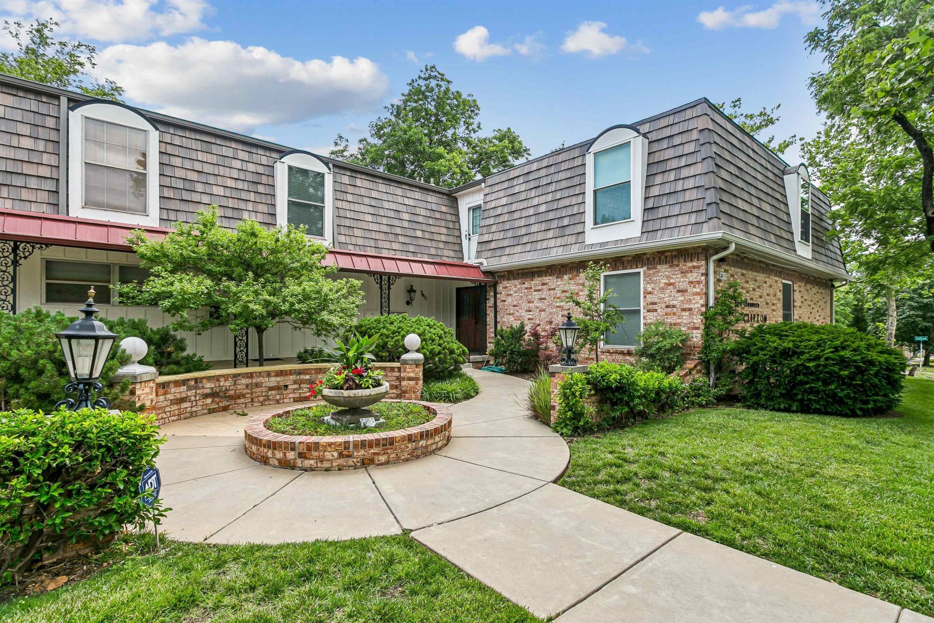 3411 E Oakland Ave, Wichita, KS 67218 Main Photo