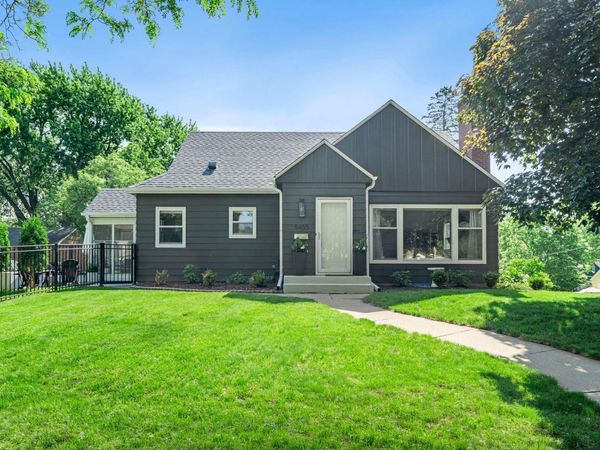 5455 Shoreview Avenue, Minneapolis, MN 55417