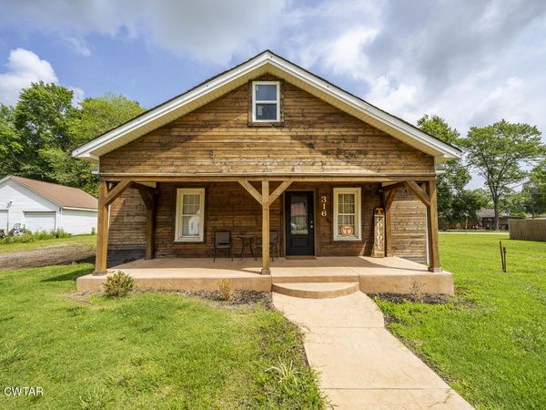 316 W Main Street , Bradford, TN 38316