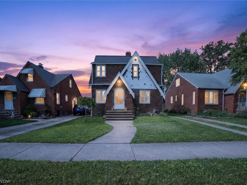 2902 Russell Avenue, Parma, OH 44134 Photo 3