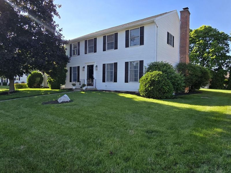 1814 Carlyle Drive, Piqua, OH 45356 Photo 2