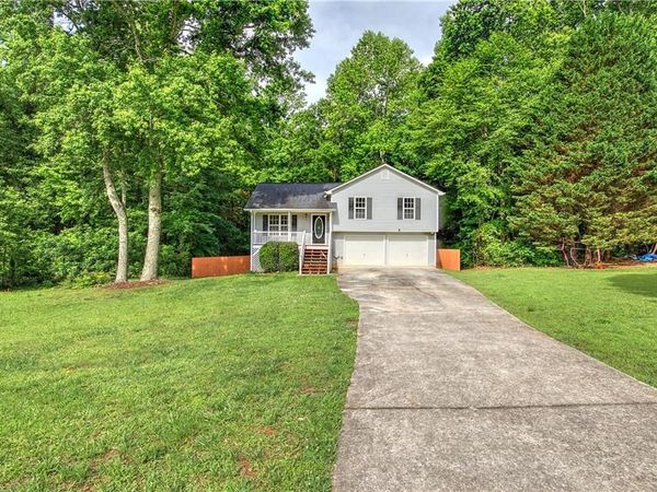 523 Wallace Way , Rockmart, GA 30153