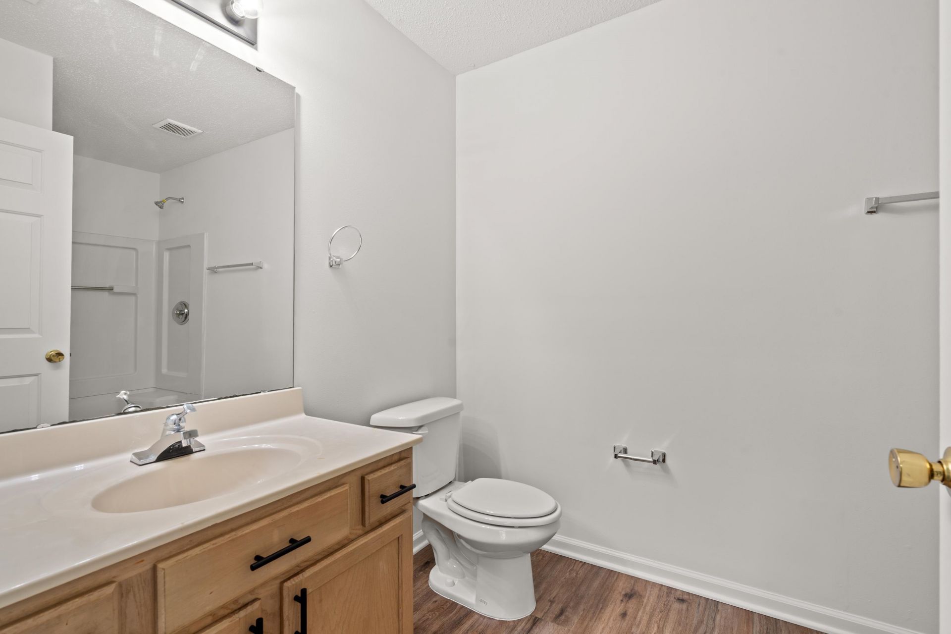4243 Villas Dr.  Photo 18