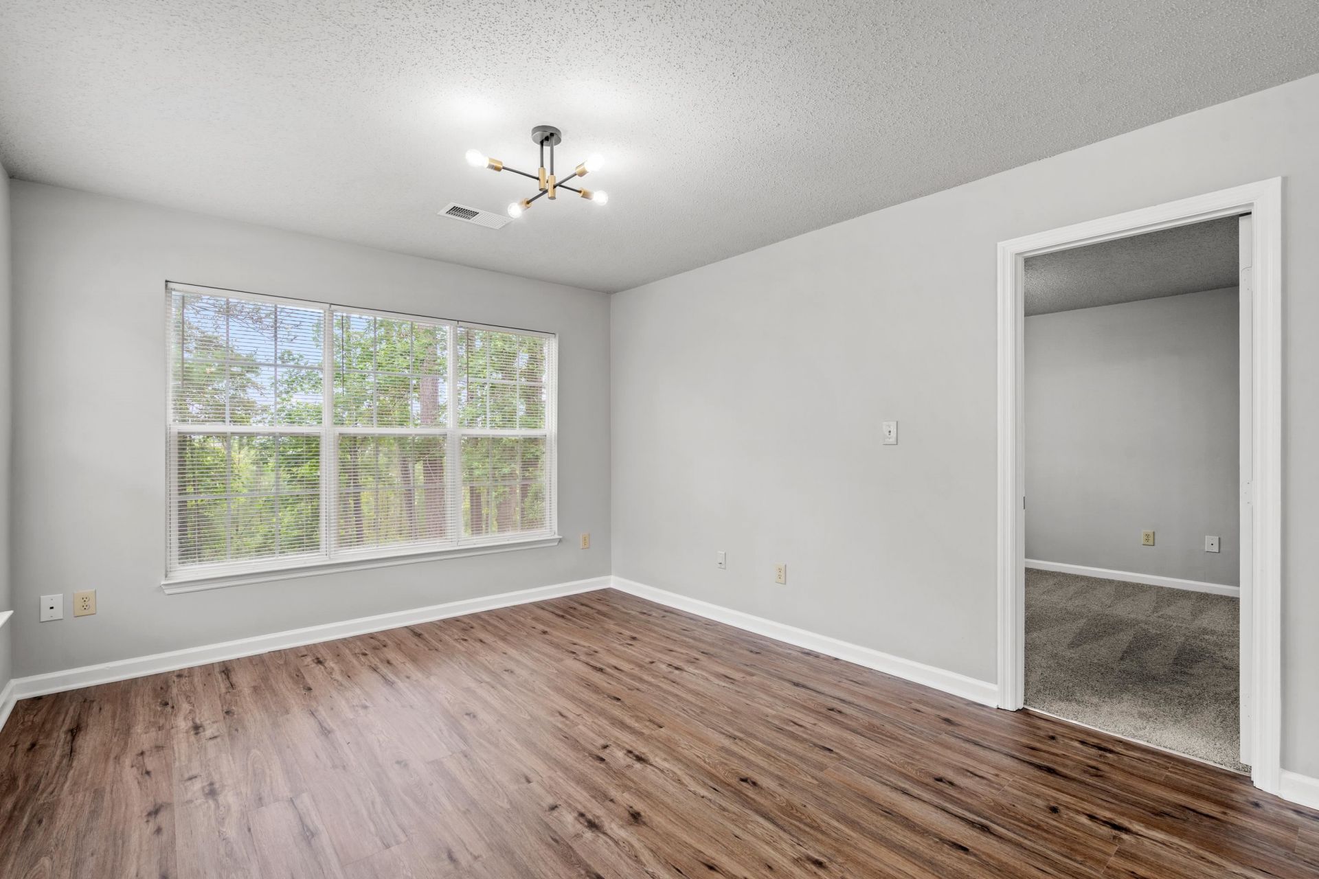 4247 Villas Dr.  Photo 14