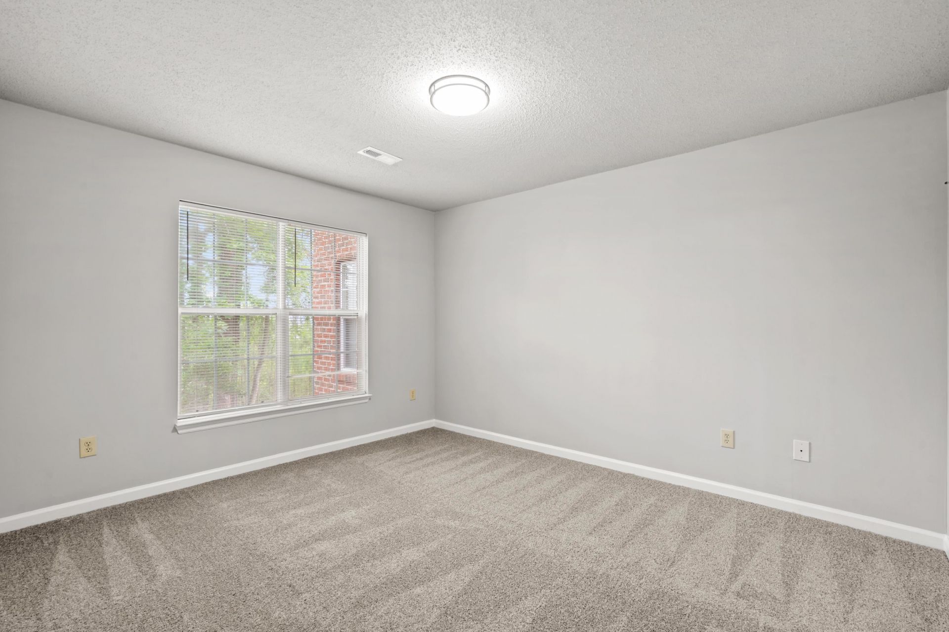 4247 Villas Dr.  Photo 16