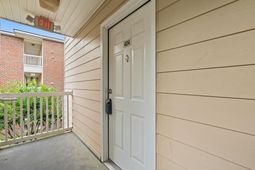 4247 Villas Dr.  photo 4