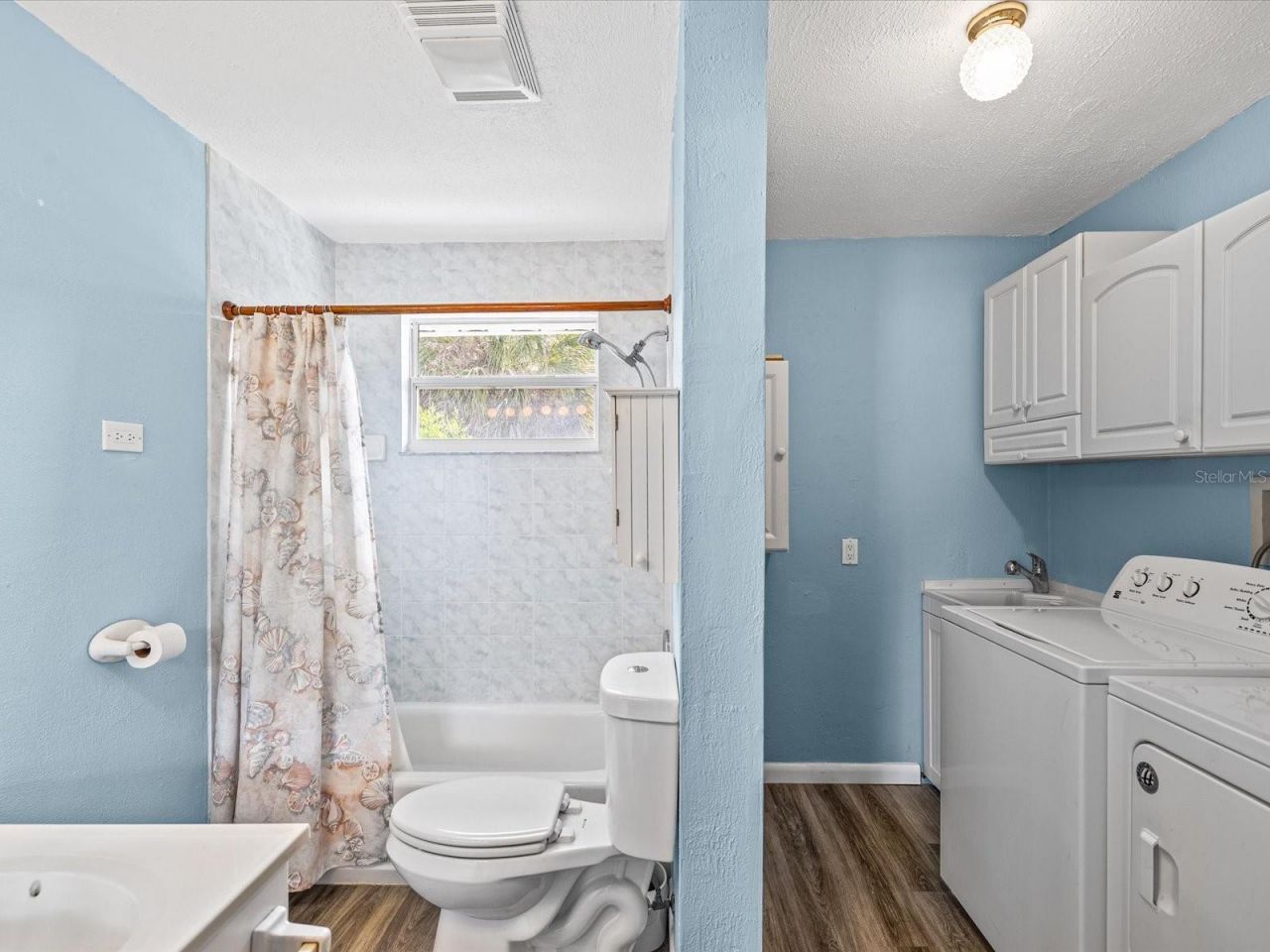 6150 Island Drive, Weeki Wachee, FL 34607 Photo