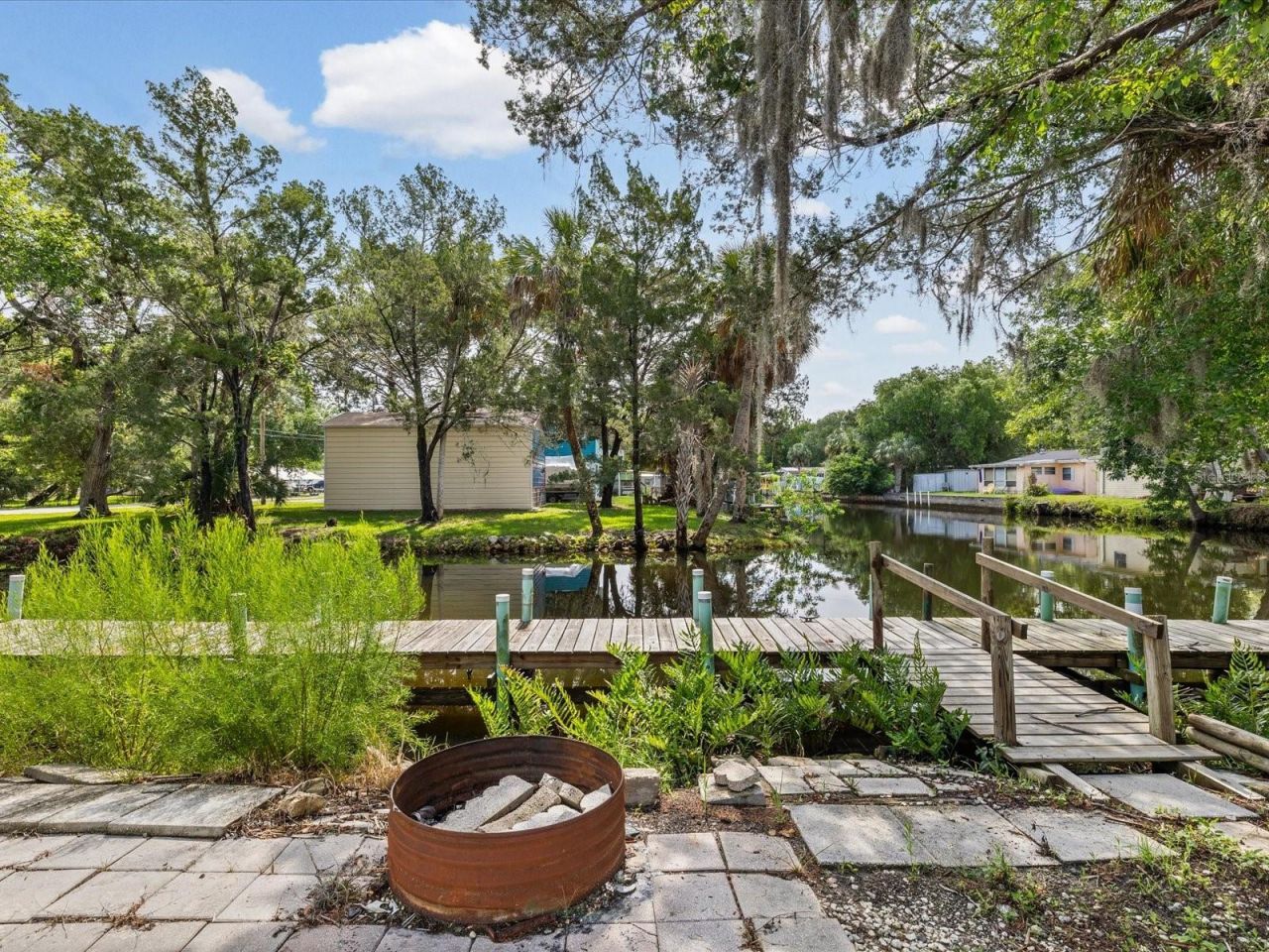 6150 Island Drive, Weeki Wachee, FL 34607 Photo