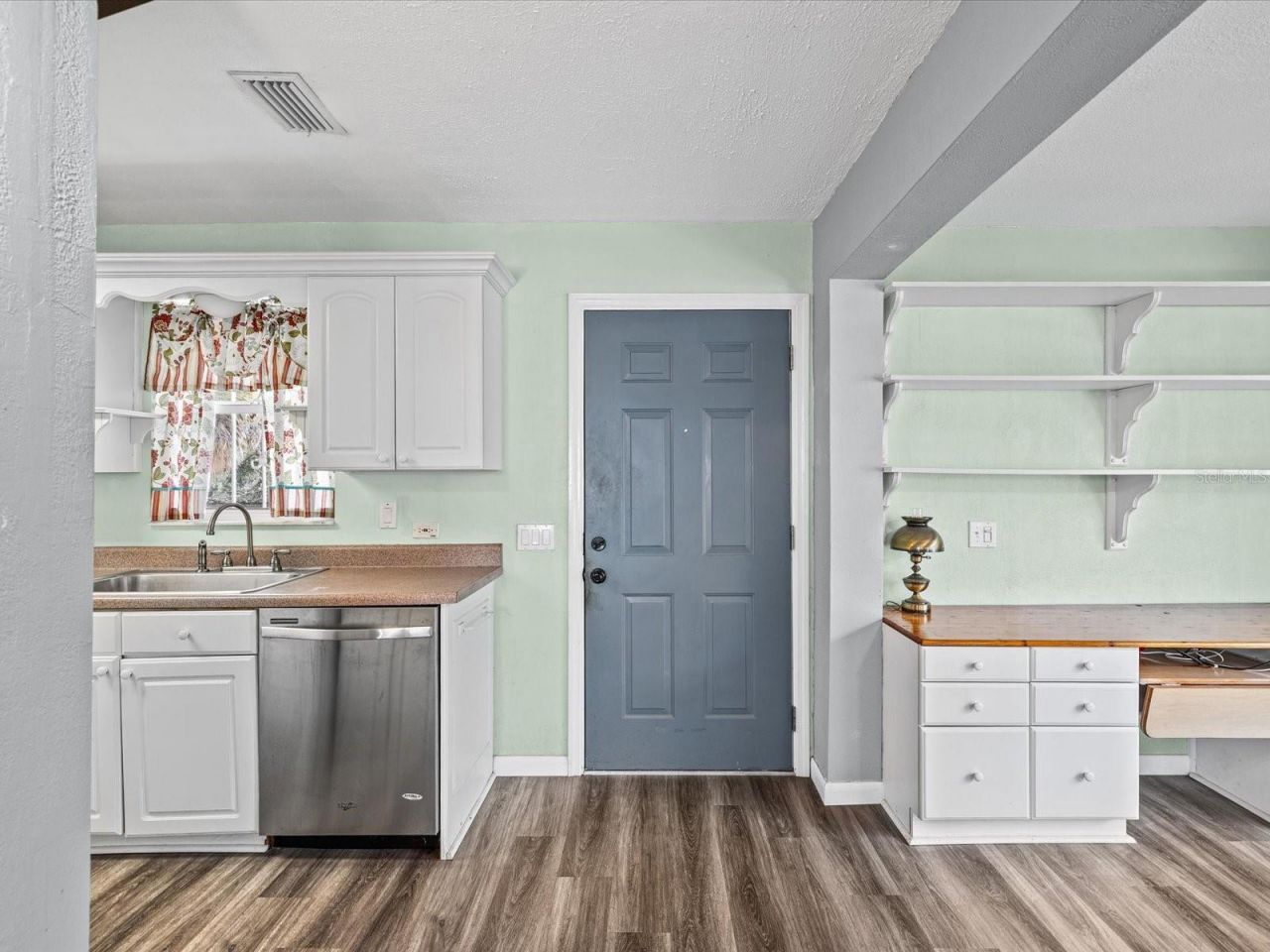 6150 Island Drive, Weeki Wachee, FL 34607 Photo