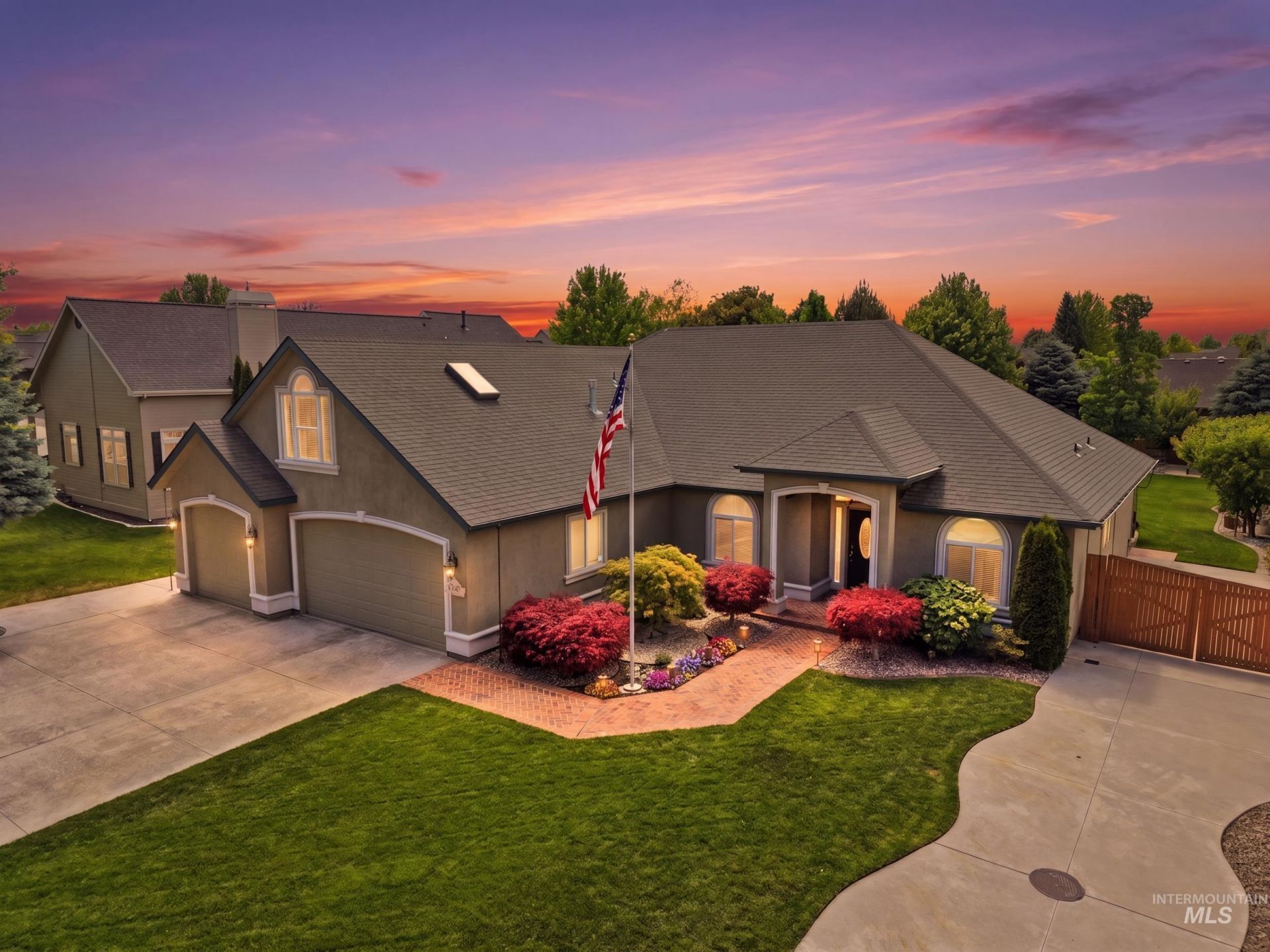 2611 S Goshen Way, Boise, ID 83709 Main Photo