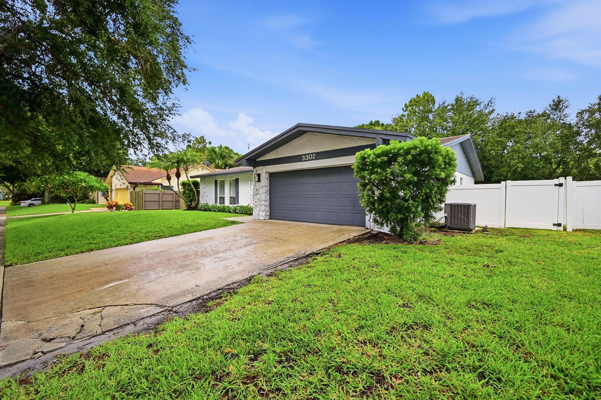 3307 NW 29th Avenue, Boca Raton, FL 33434 Photo