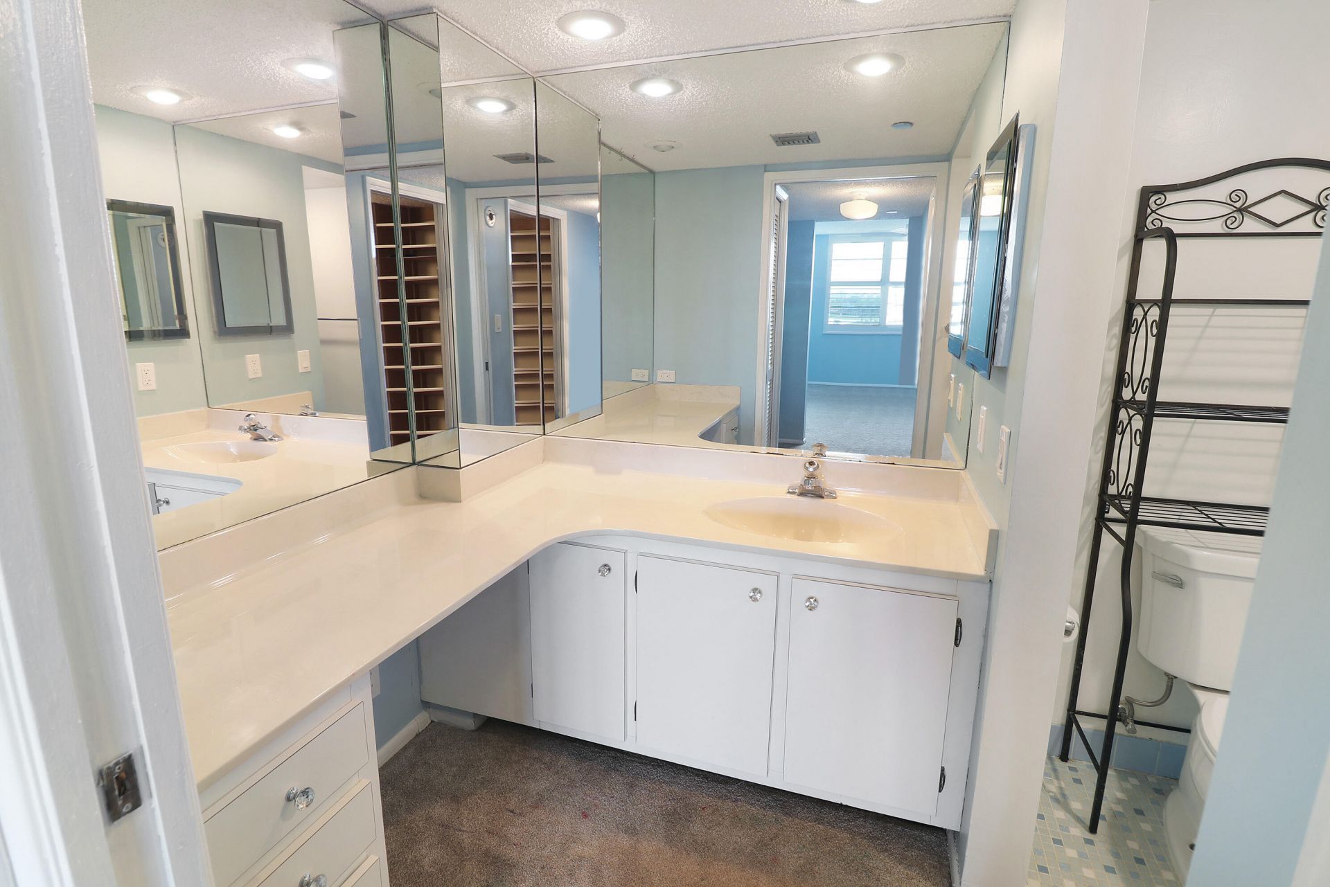 3095 N Course Drive, Unit 409, Pompano Beach, FL 33069 Photo