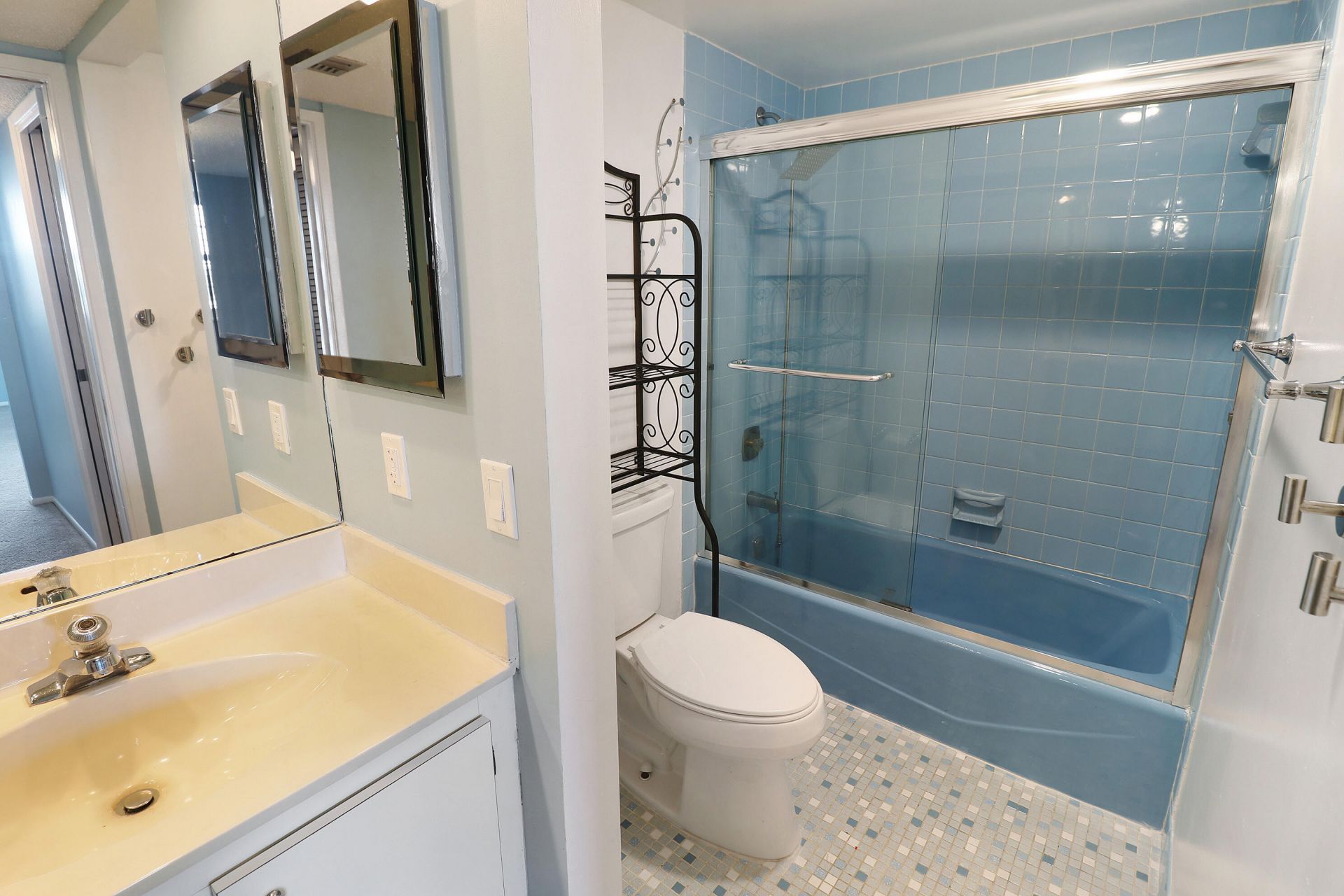 3095 N Course Drive, Unit 409, Pompano Beach, FL 33069 Photo