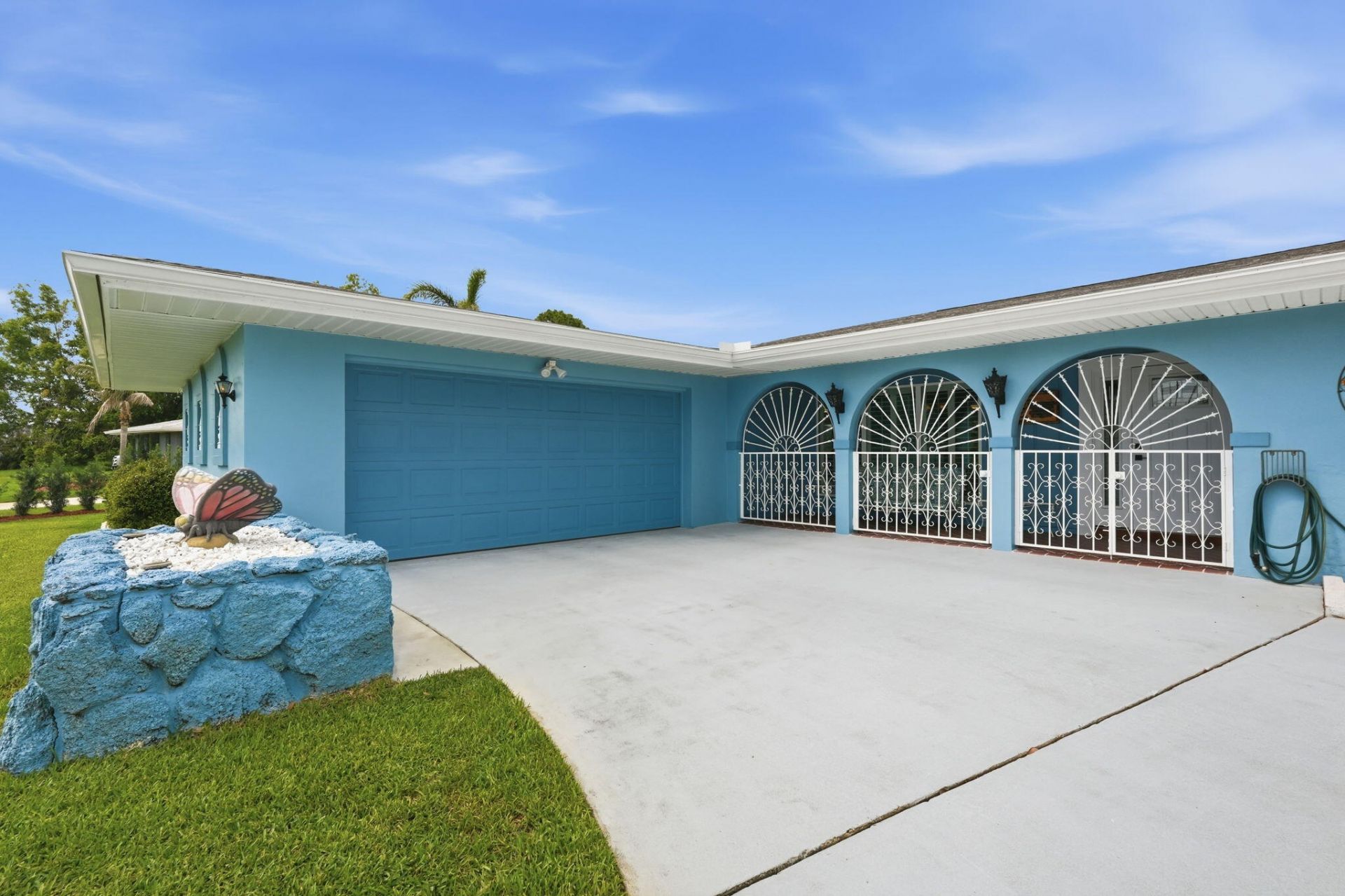 2773 SE Pine Valley Street, Port Saint Lucie, FL 34952 Photo