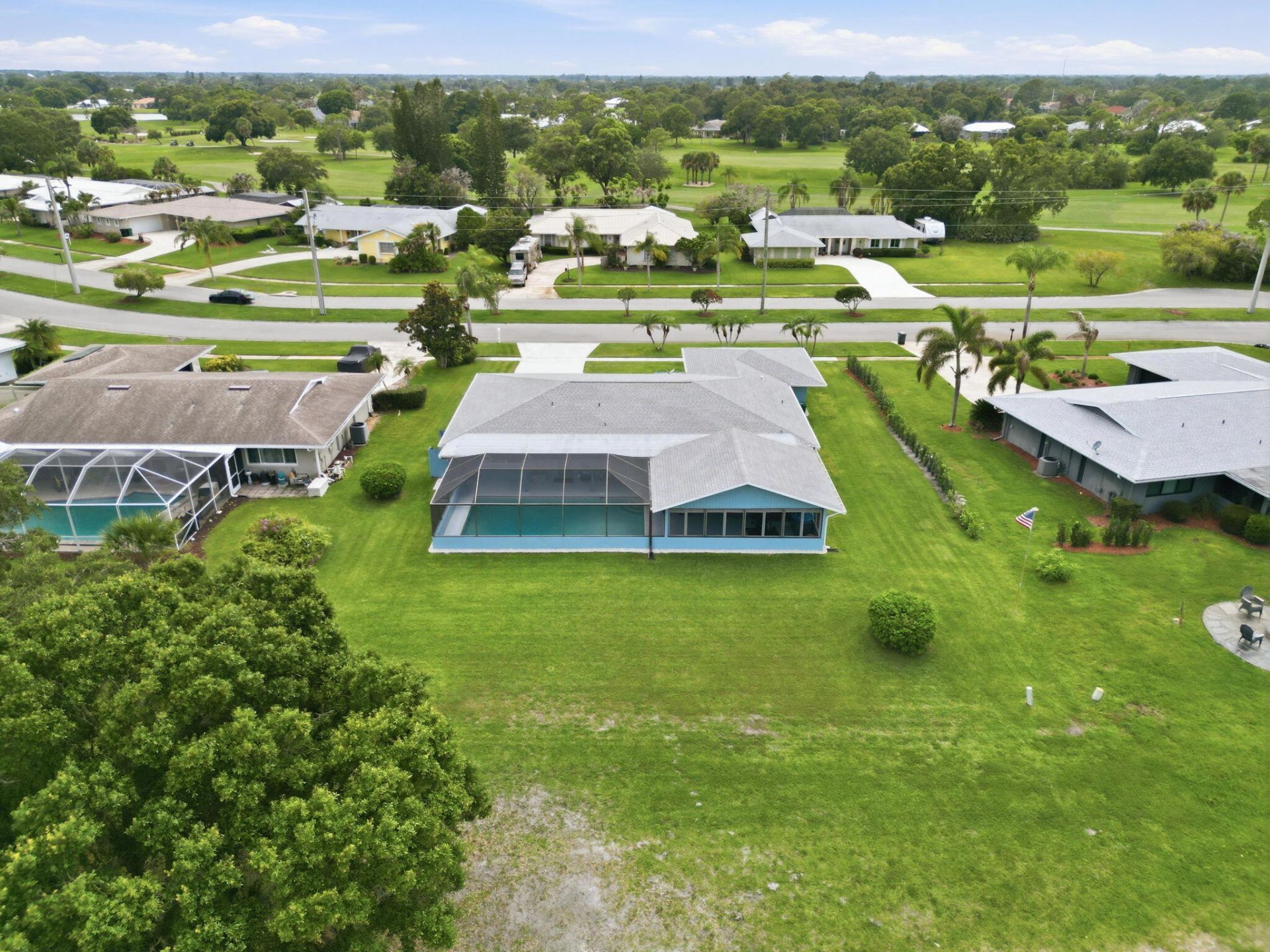 2773 SE Pine Valley Street, Port Saint Lucie, FL 34952 Photo
