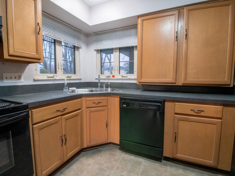 2861 Wellesley Drive, Columbus, OH 43221 Photo 4