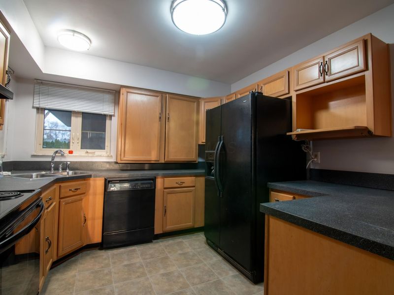 2861 Wellesley Drive, Columbus, OH 43221 Photo 5